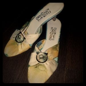 Salvatore Ferragamo Women's Floral Slide!
